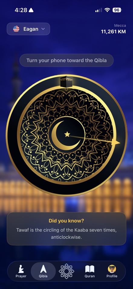 Live Qibla compass pointing toward Mecca